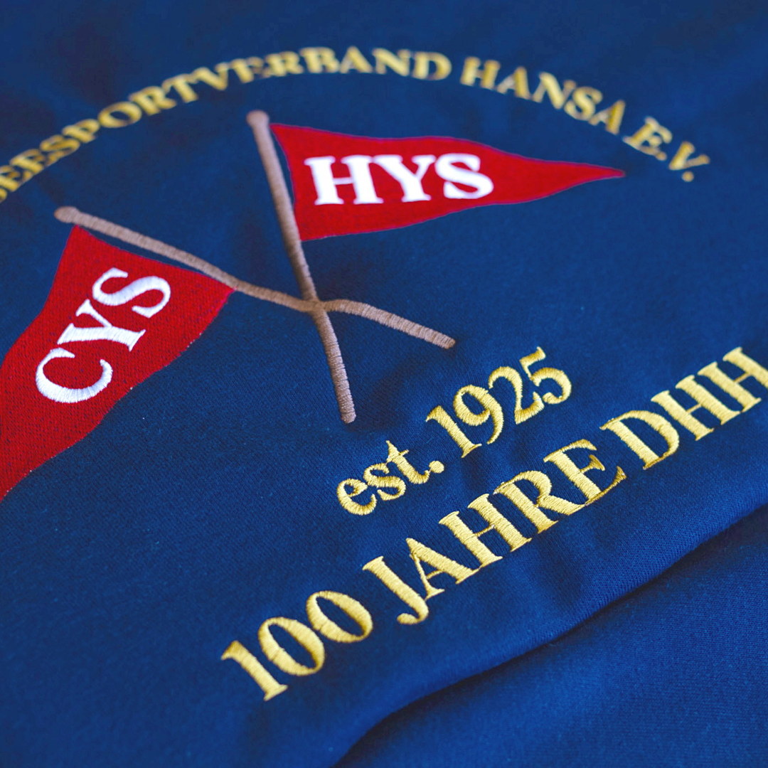Besticktes Sweatshirt mit Vereinswappen des Deutschen Hochseesportverbands Hansa